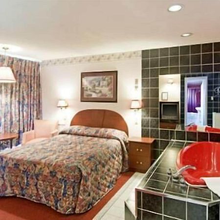 Milan Garden Inn Thorold Extérieur photo